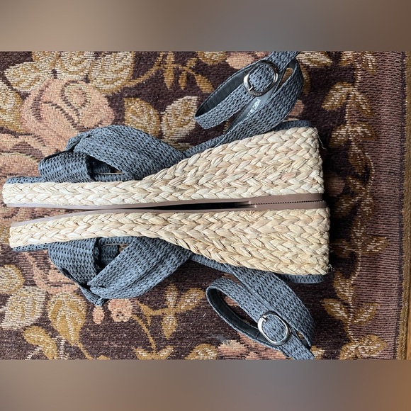 New! Beach by Matisse “Ibiza” Style Gray Woven Sandals various sizes - Picture 7 of 15
